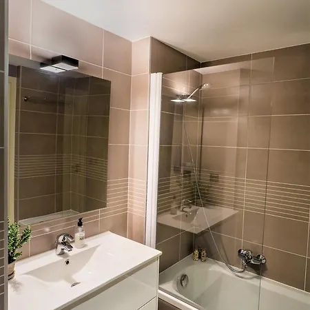 Prestige: Modern Near Croisette Apartment Cannes